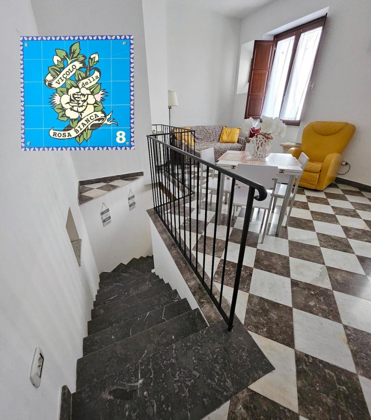 La Rosa Bianca Della Vucciria Villa ปาแลร์โม ภายนอก รูปภาพ